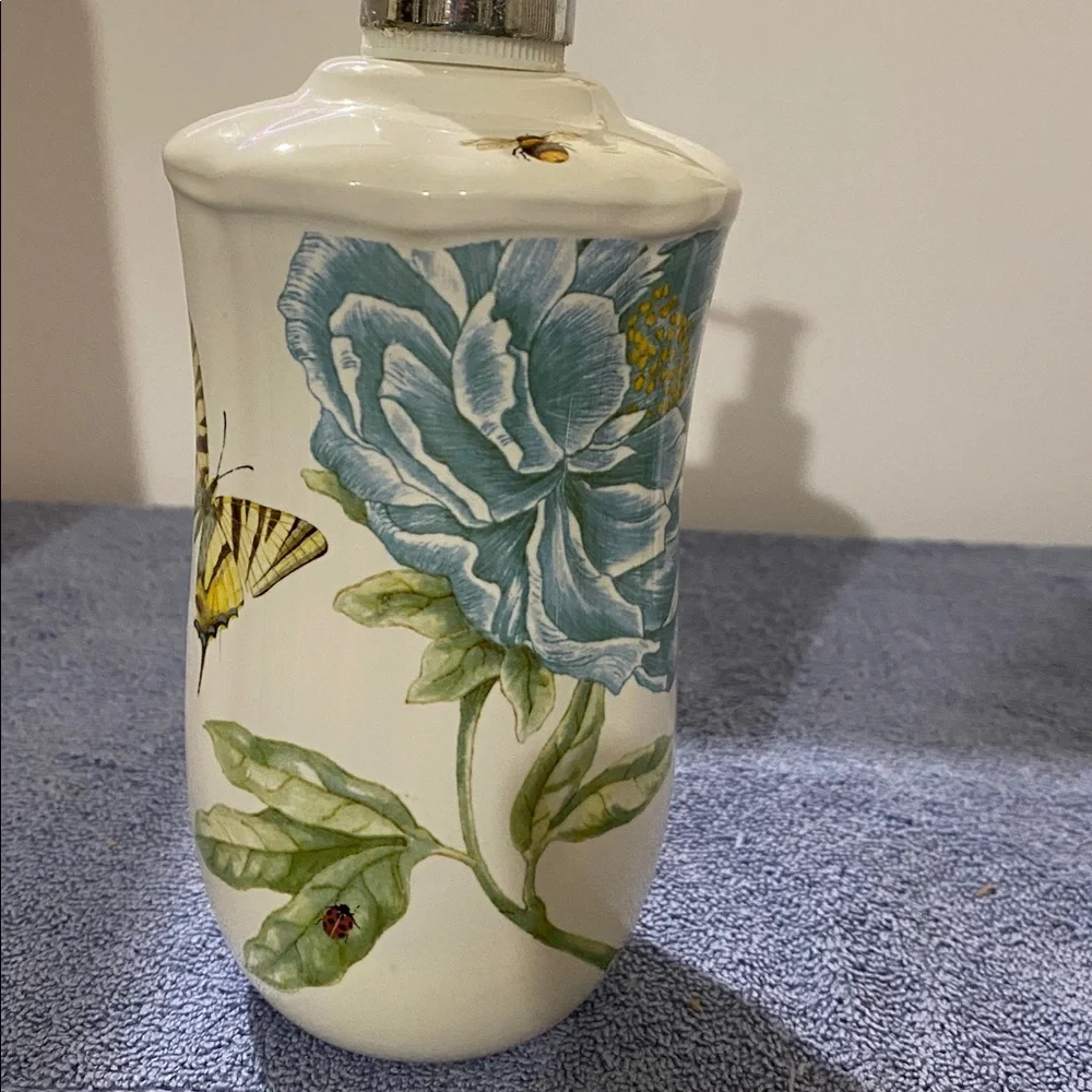 Lenox Floral Ceramic Soap/Lotion Dispenser - Picture 2 of 6
